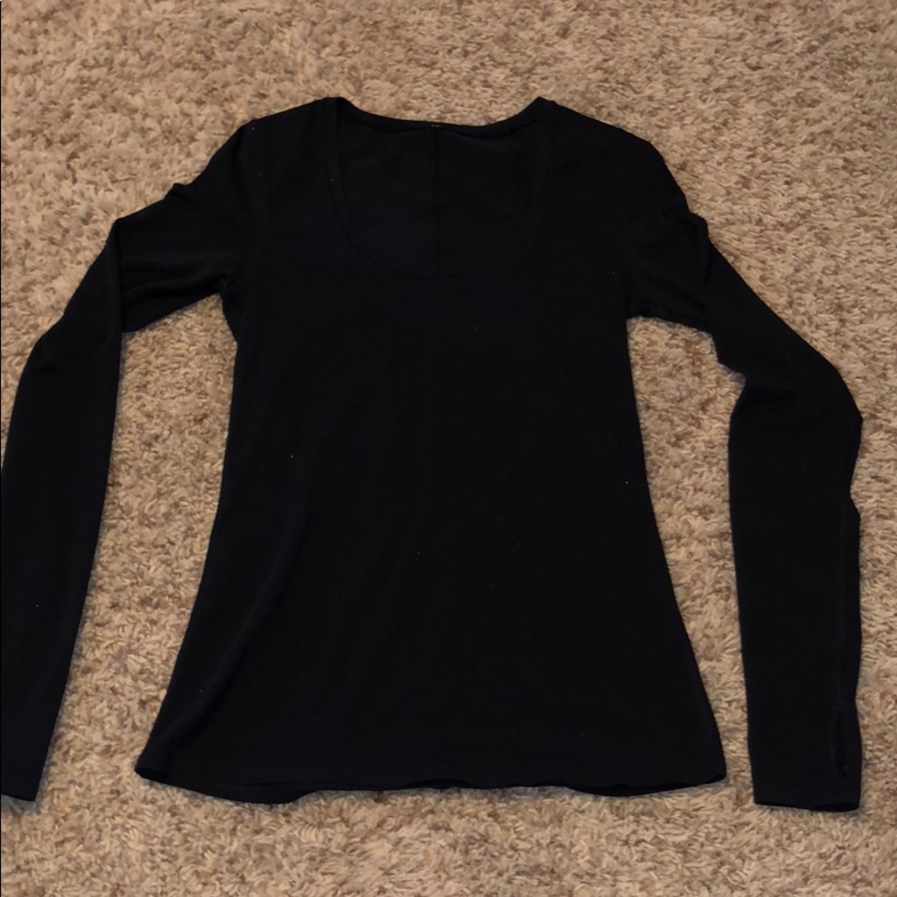 Lululemon Scoopneck Tee
